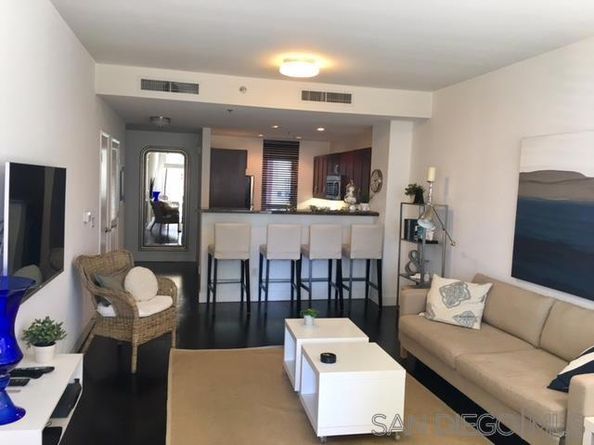 427 9th Ave 601, San Diego CA 92101