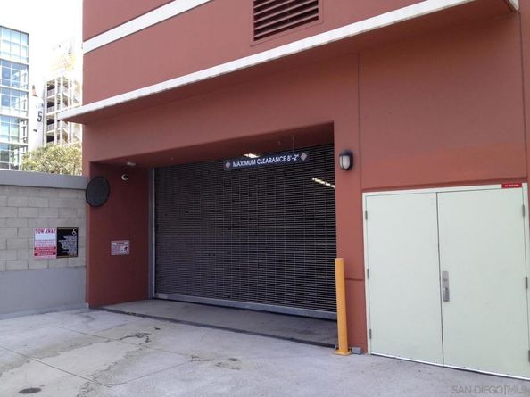 427 9th Ave 601, San Diego CA 92101