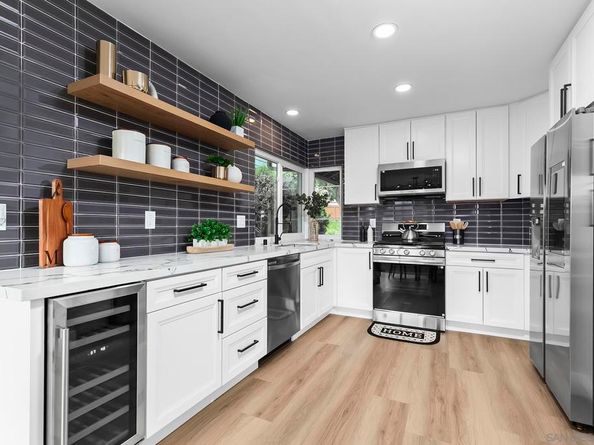 3226 Old Heather Road, San Diego CA 92111