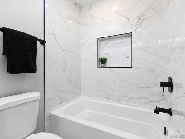 3226 Old Heather Road, San Diego CA 92111