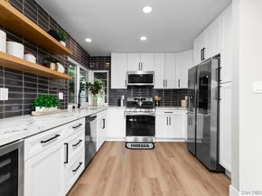 3226 Old Heather Road, San Diego CA 92111