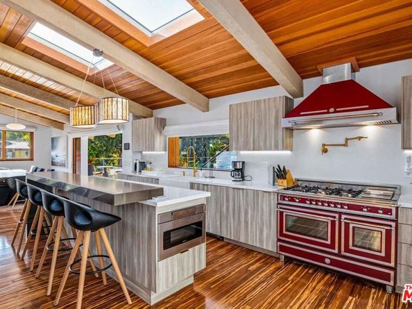 31851 Sea Level Drive B, Malibu CA 90265