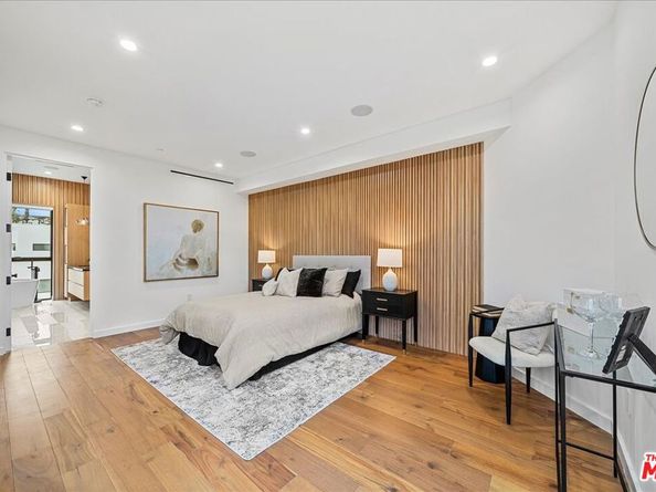 7305 N Eaton Place, Los Angeles CA 90046