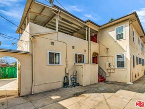 1412 S Victoria Avenue, Los Angeles CA 90019