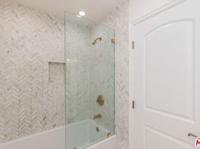 8535 W West Knoll Drive 109, West Hollywood CA 90069