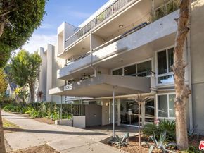 8535 W West Knoll Drive 109, West Hollywood CA 90069