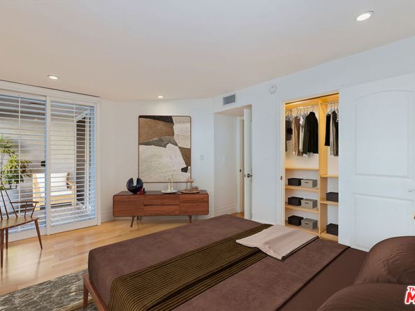 8535 W West Knoll Drive 109, West Hollywood CA 90069