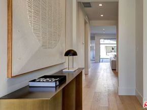 4226 East Boulevard, Los Angeles CA 90066