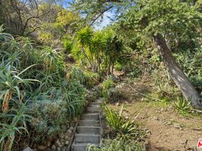 1853 Nichols Canyon Road, Los Angeles CA 90046