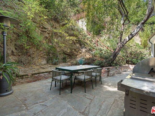 1853 Nichols Canyon Road, Los Angeles CA 90046