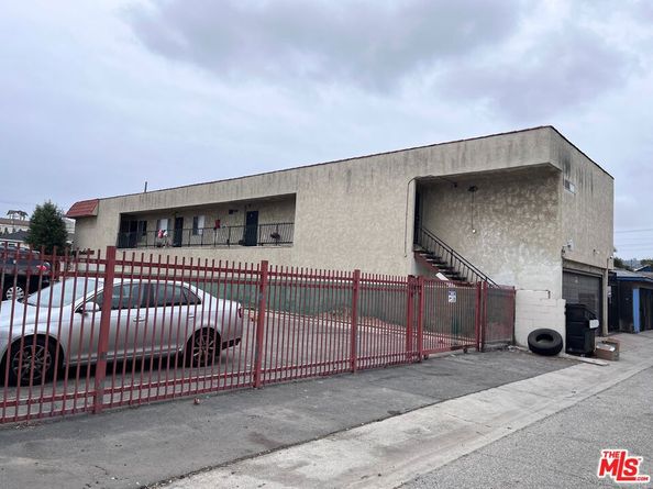 560 W 4th Street, San Pedro CA 90731