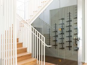 745 Sunset Avenue, Venice CA 90291