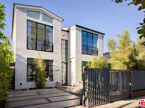 745 Sunset Avenue, Venice CA 90291