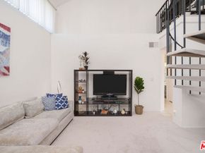 8114 Manitoba Street 208, Playa Del Rey CA 90293