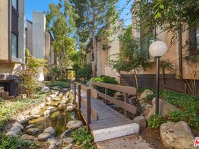 8114 Manitoba Street 208, Playa Del Rey CA 90293