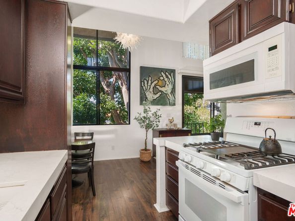 8114 Manitoba Street 208, Playa Del Rey CA 90293