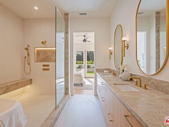 5110 Orange Place, Los Angeles CA 90008