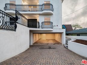 2348 Baxter Street, Los Angeles CA 90039