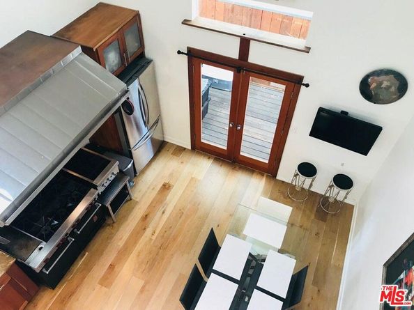 560 Westminster Avenue, Venice CA 90291