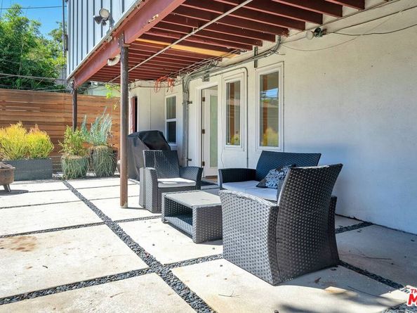 560 Westminster Avenue, Venice CA 90291