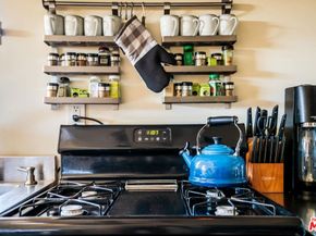 560 Westminster Avenue, Venice CA 90291