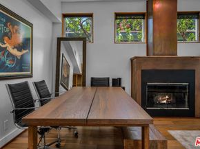 560 Westminster Avenue, Venice CA 90291