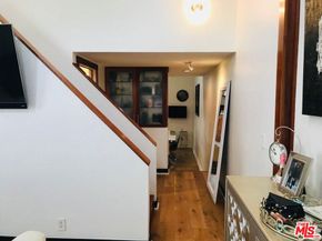 560 Westminster Avenue, Venice CA 90291