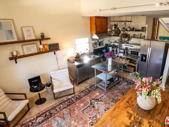 560 Westminster Avenue, Venice CA 90291