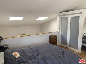 560 Westminster Avenue, Venice CA 90291