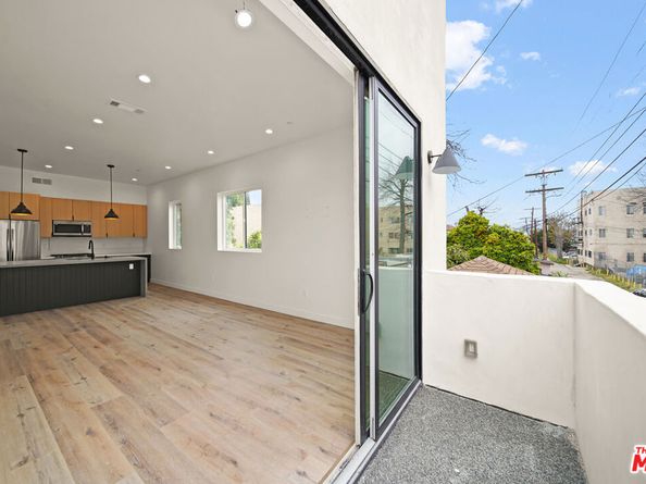 1518 Magnolia Avenue, Los Angeles CA 90006