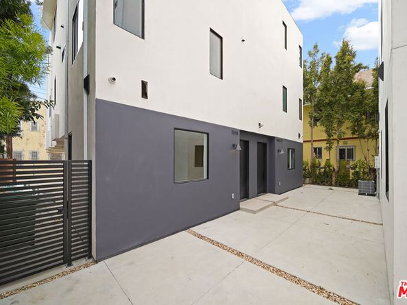 1518 Magnolia Avenue, Los Angeles CA 90006