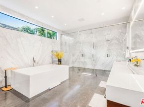 9410 Sierra Mar Place, Los Angeles CA 90069