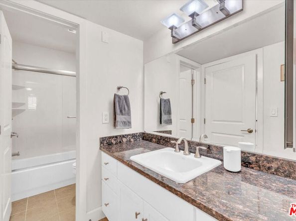 10982 Roebling Avenue 363, Los Angeles CA 90024