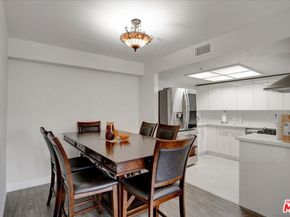 108 W Maple Street 27, Glendale CA 91204