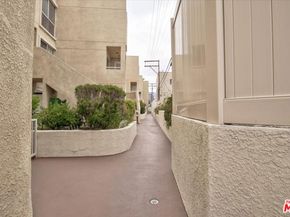 108 W Maple Street 27, Glendale CA 91204