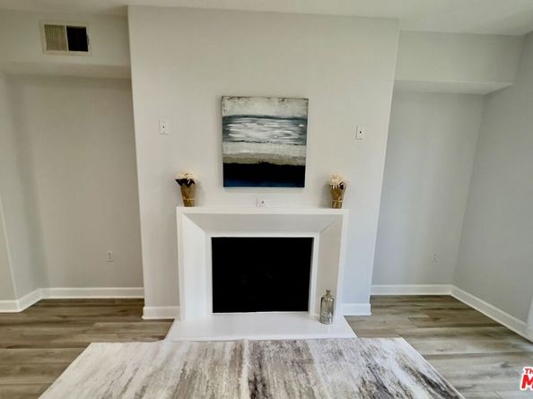 14412 Killion Street 205, Sherman Oaks CA 91401