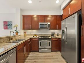 14412 Killion Street 205, Sherman Oaks CA 91401