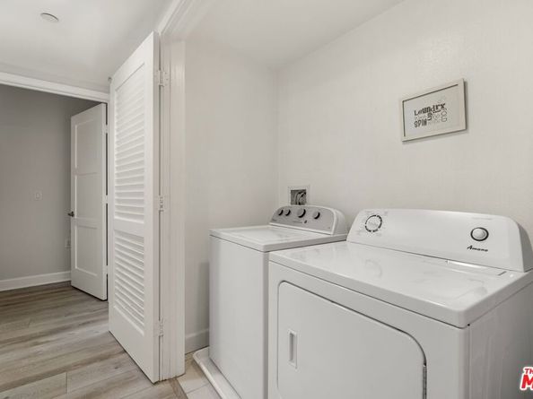 14412 Killion Street 205, Sherman Oaks CA 91401