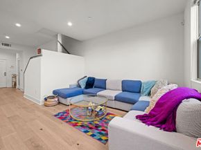 108 S Croft Avenue 102, Los Angeles CA 90048