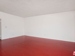 406 S St Andrews Place, Los Angeles CA 90020