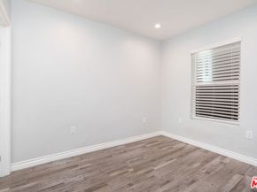 406 S St Andrews Place, Los Angeles CA 90020