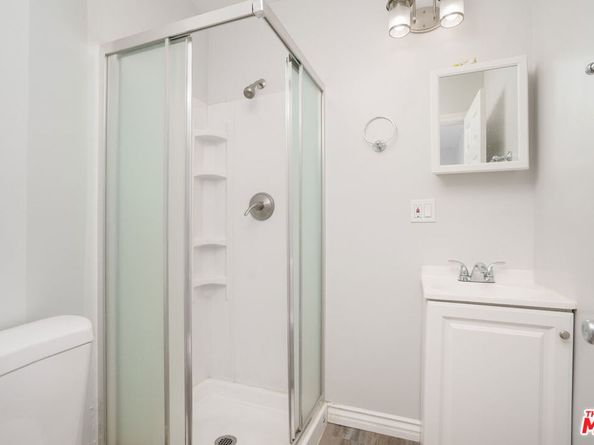 406 S St Andrews Place, Los Angeles CA 90020