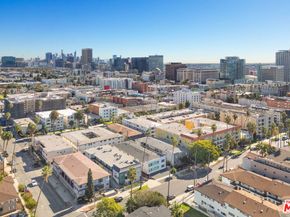 406 S St Andrews Place, Los Angeles CA 90020