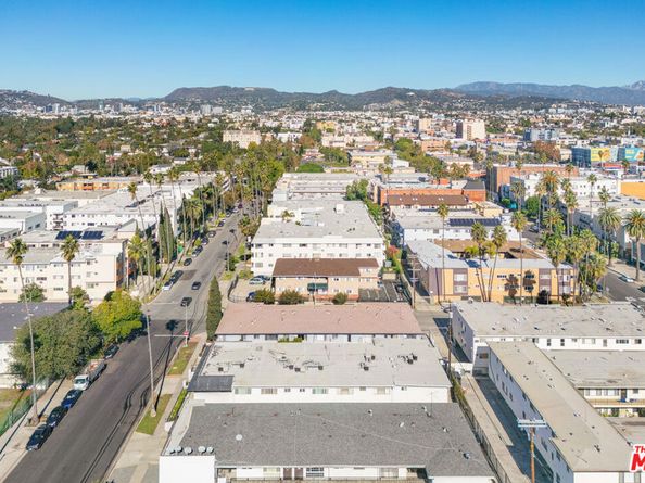 406 S St Andrews Place, Los Angeles CA 90020