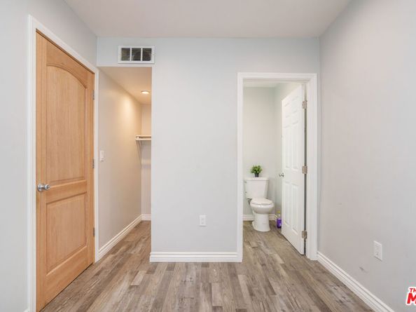 406 S St Andrews Place, Los Angeles CA 90020