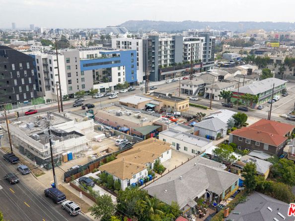 10720 Charnock Road, Los Angeles CA 90034