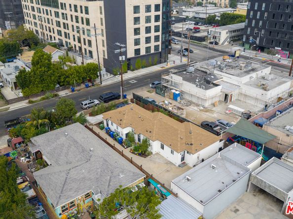 10720 Charnock Road, Los Angeles CA 90034