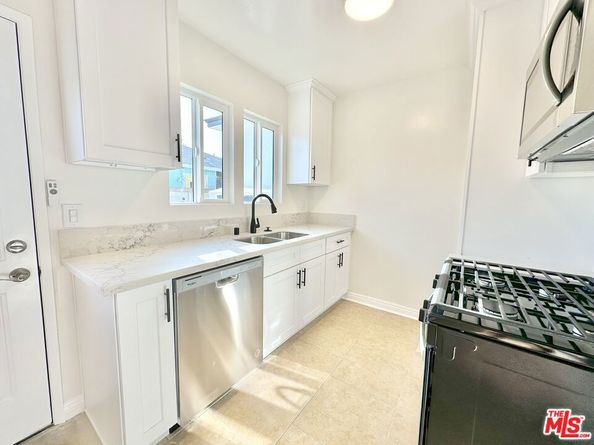 10720 Charnock Road, Los Angeles CA 90034