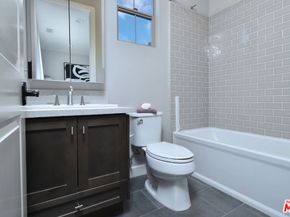 14608 Mccormick Street, Sherman Oaks CA 91411