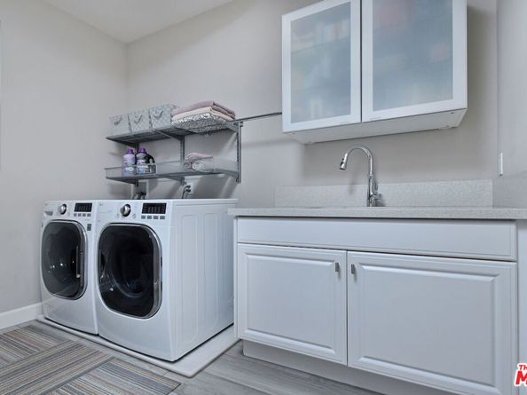 14608 Mccormick Street, Sherman Oaks CA 91411